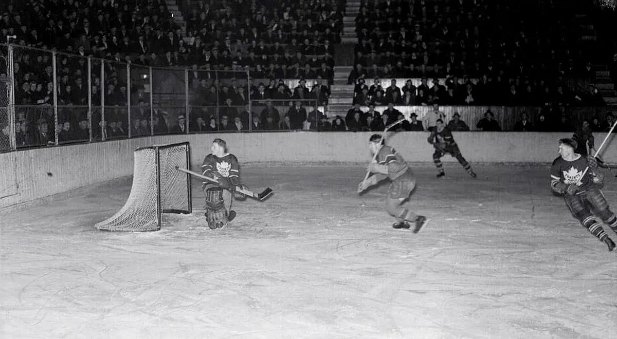 <b>¿Cuándo se jugó el primer partido de hockey sobre hielo?</b>: Una exploración histórica - What is the original hockey game when was the first ice hockey game played - What is the original hockey game
